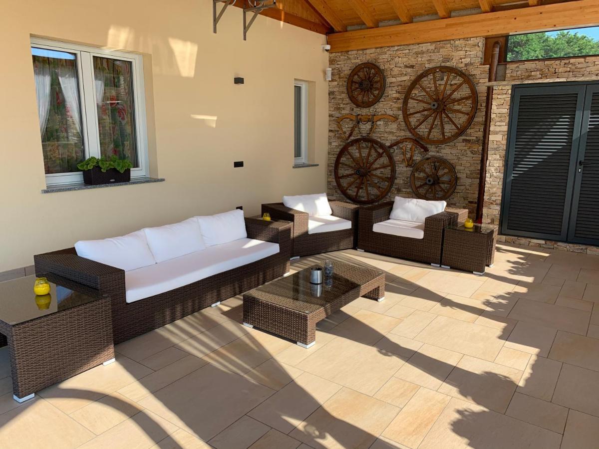 Casnate Con Bernate B&B Alciliegio المظهر الخارجي الصورة