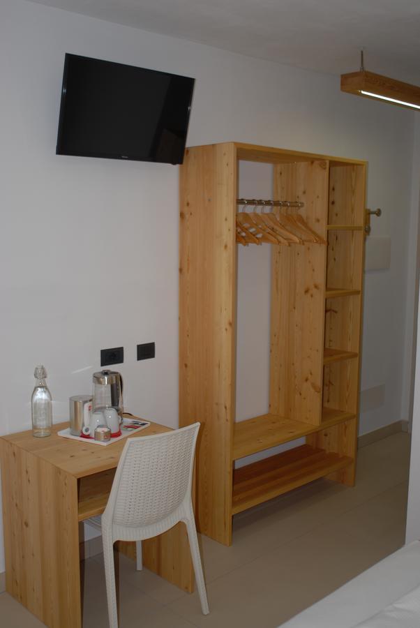 Casnate Con Bernate B&B Alciliegio المظهر الخارجي الصورة