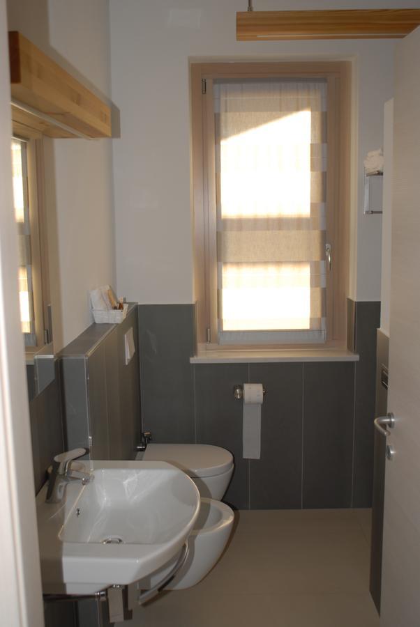 Casnate Con Bernate B&B Alciliegio المظهر الخارجي الصورة