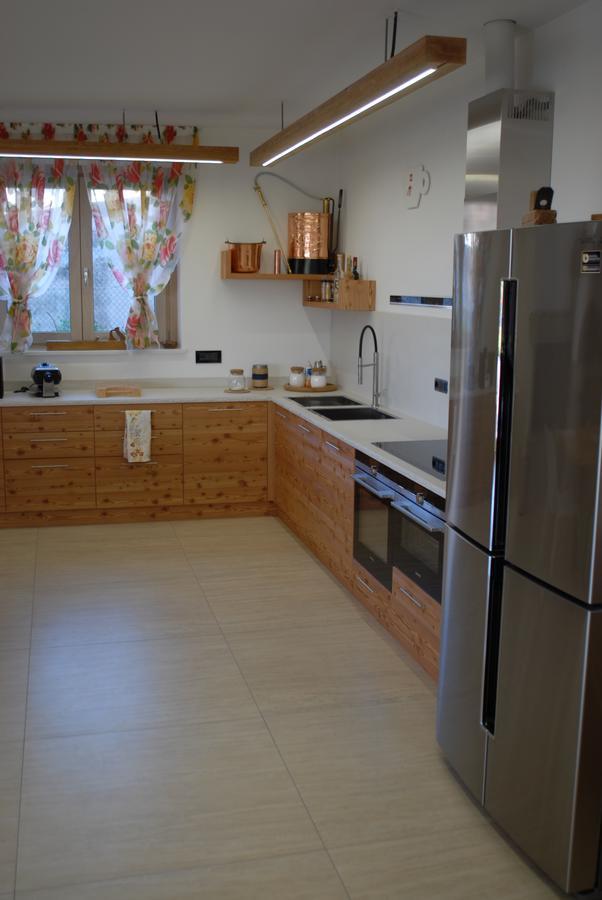 Casnate Con Bernate B&B Alciliegio المظهر الخارجي الصورة