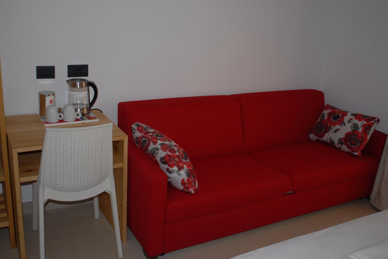 Casnate Con Bernate B&B Alciliegio المظهر الخارجي الصورة